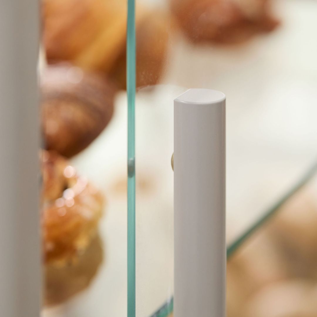 Bakery Display Case Pro - George and Willy