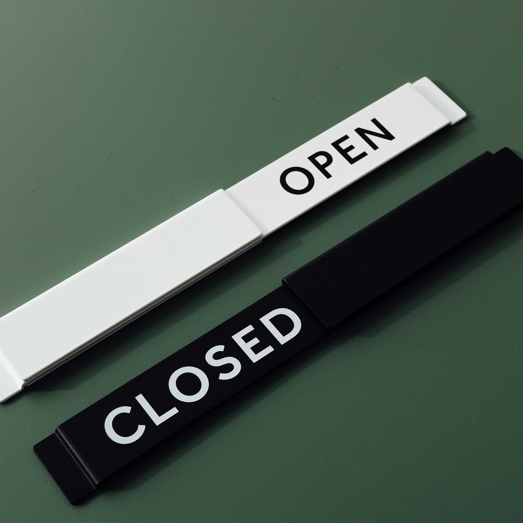 Double-sided aluminum Open Closed sign with sliding bracket, black and white finish