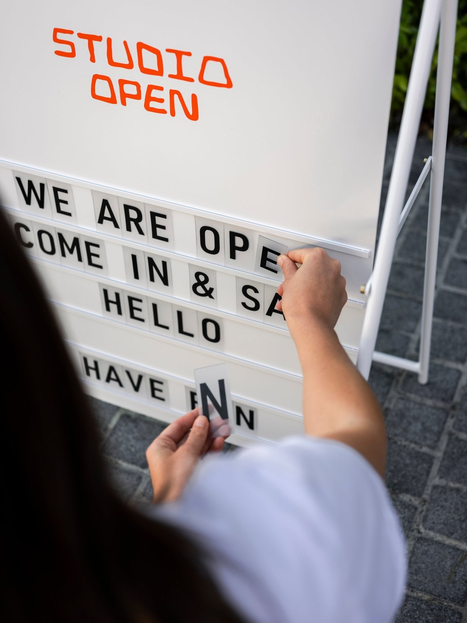 Real Estate Signs Custom: 2026 Guide to Design & Materials - George and Willy