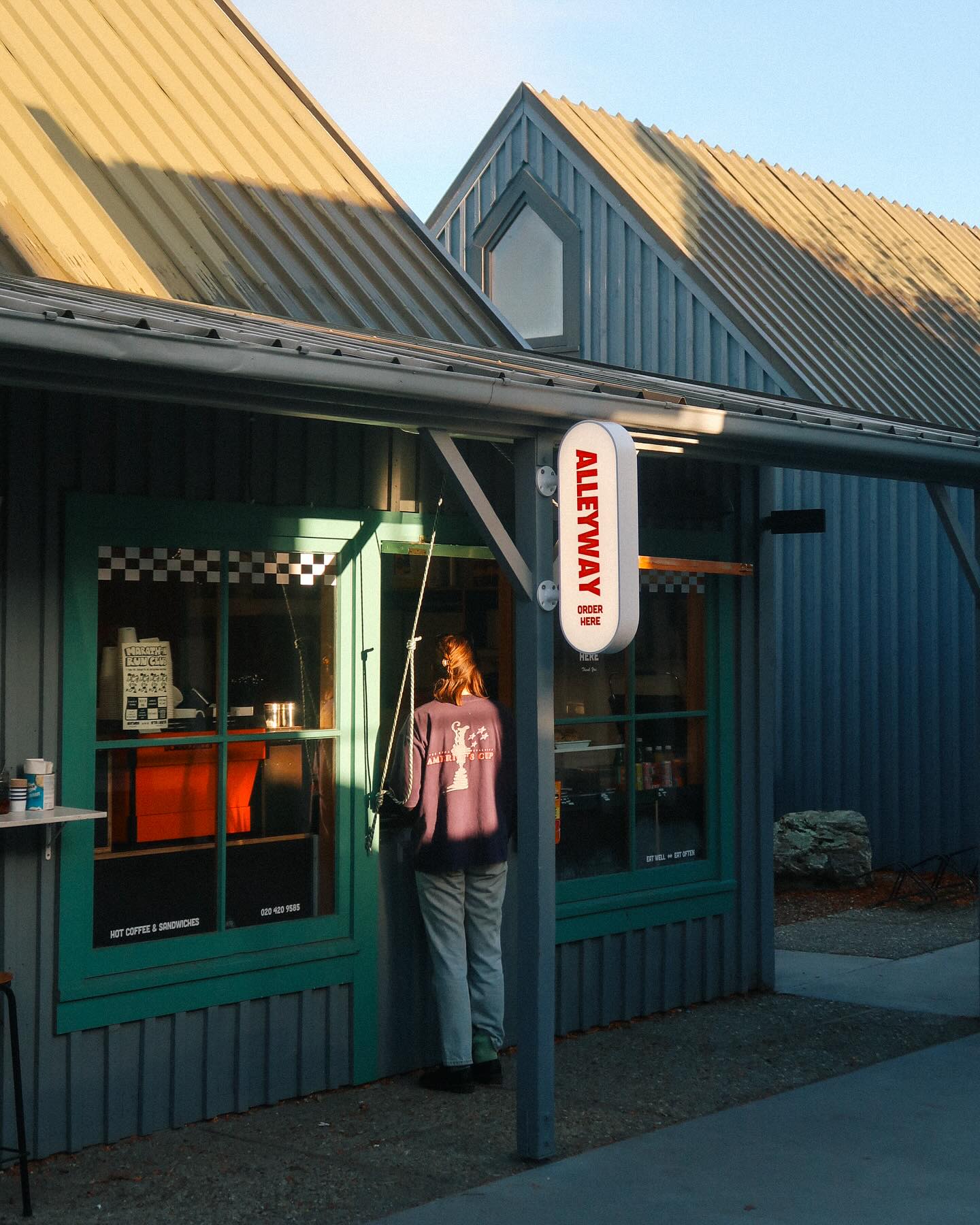 Reflective Sign Guide: How It Works, Types, and Benefits - George and Willy