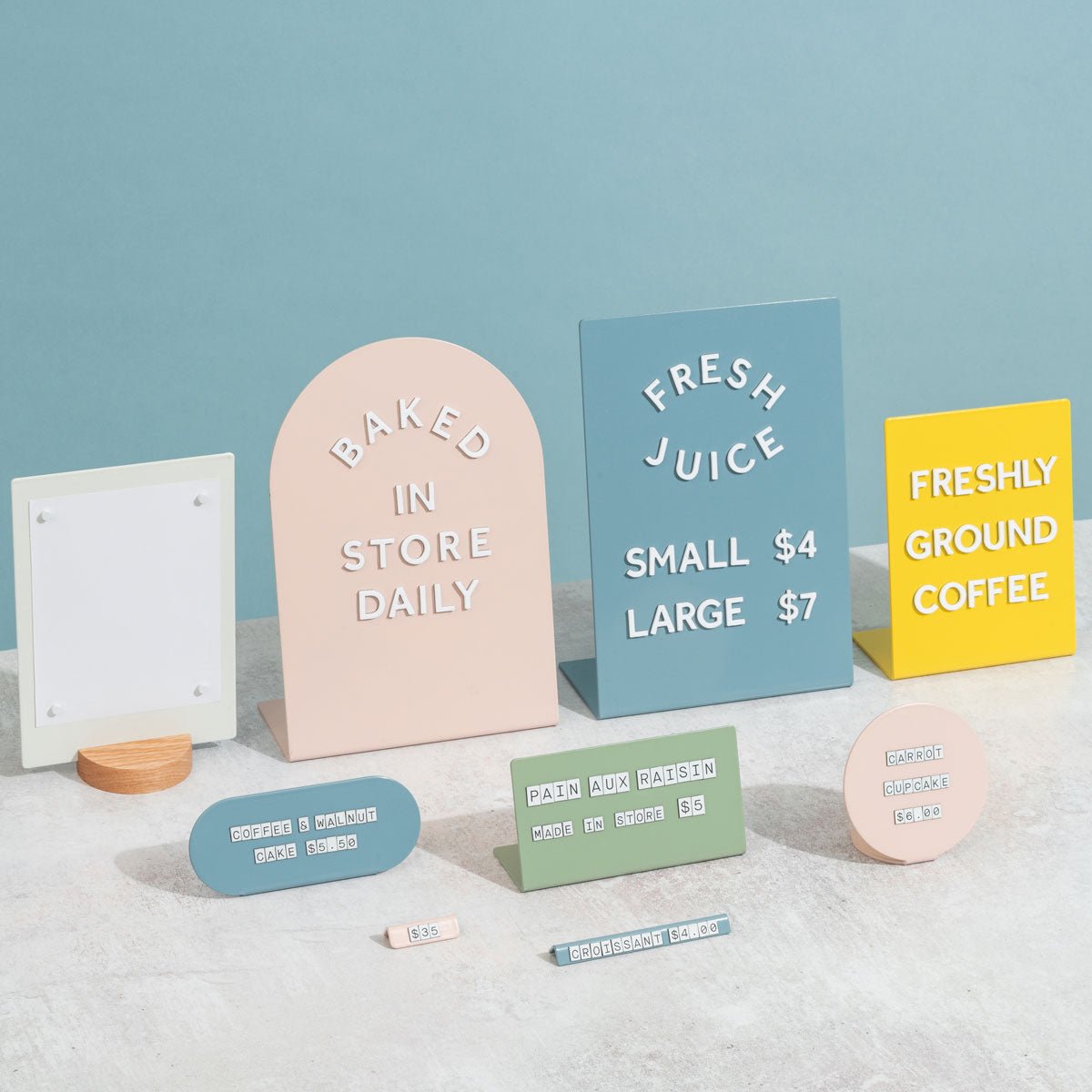 Table Signs & Tabletop Signage | George & Willy