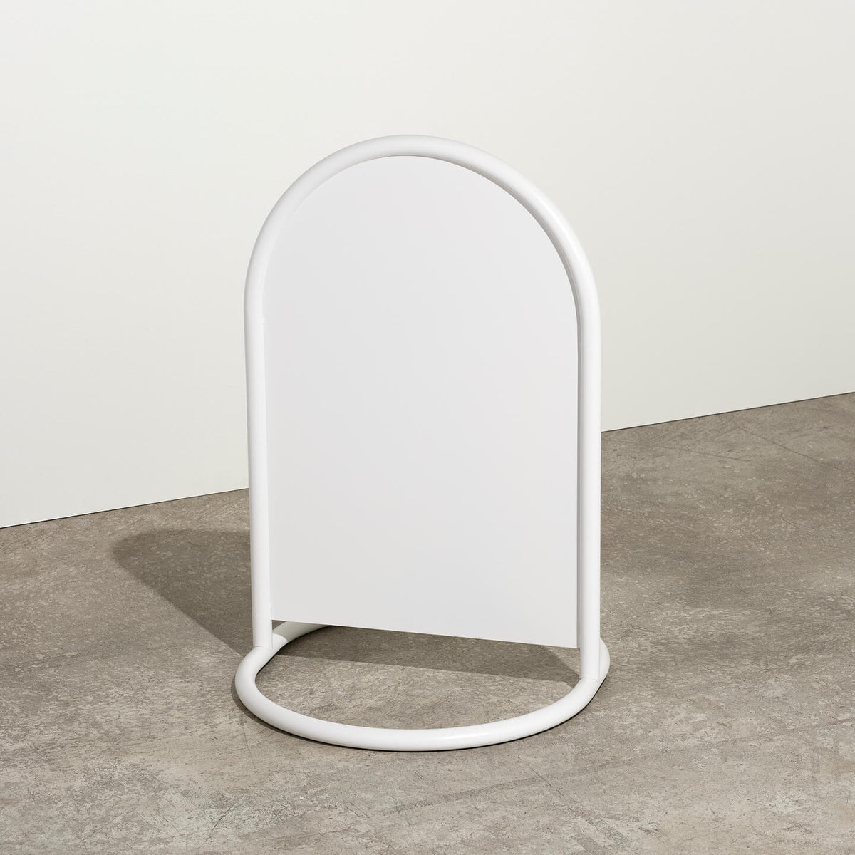 Rounded Standing Sign | Wedding Welcome Sign Board | George & Willy ...