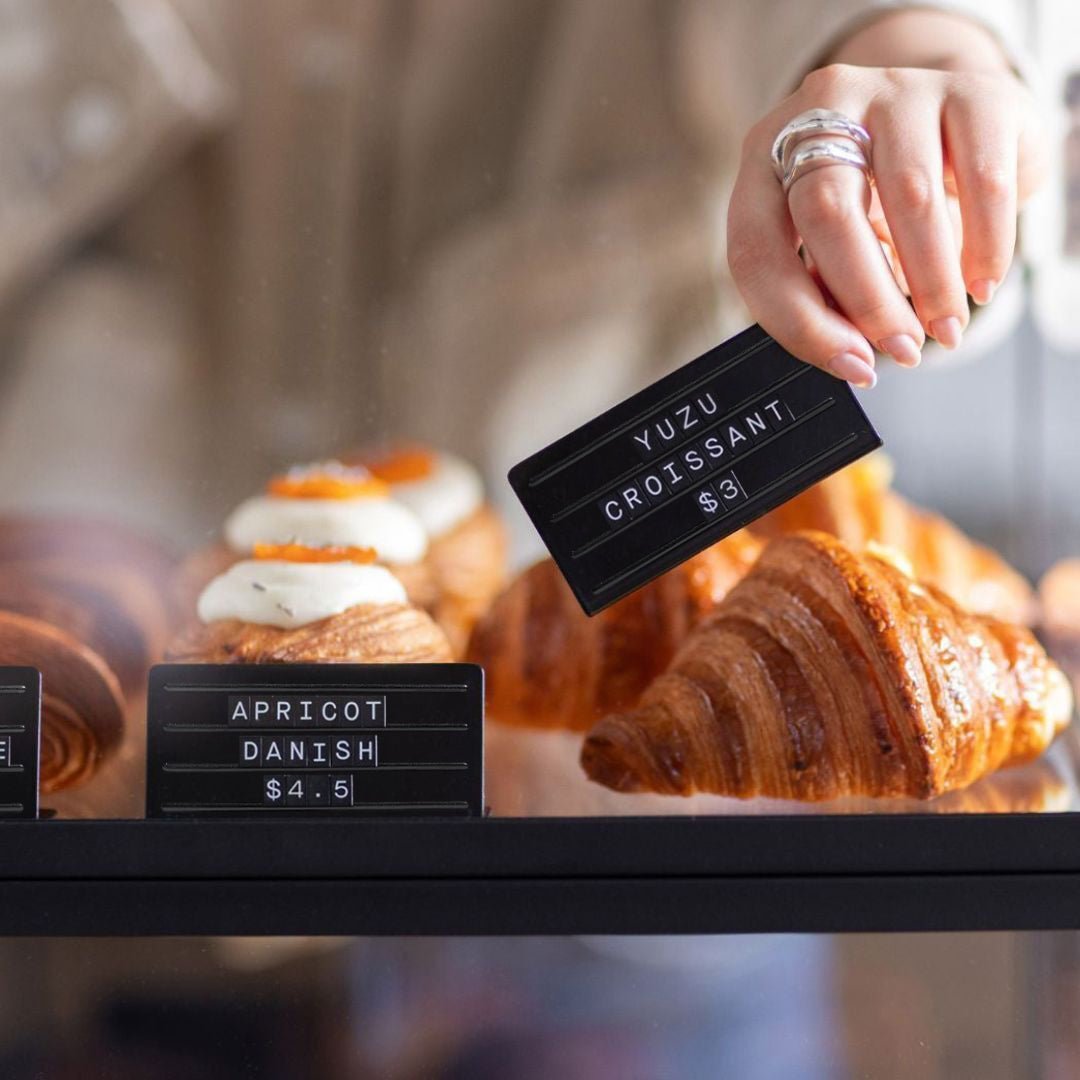 Counter Signs - Set of 12 - George and Willy