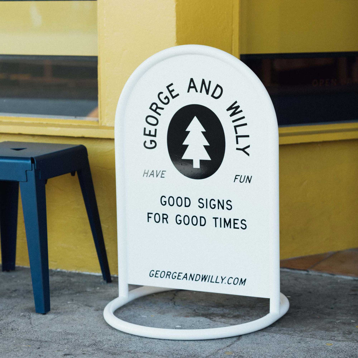 Rounded Sidewalk Sign | George & Willy