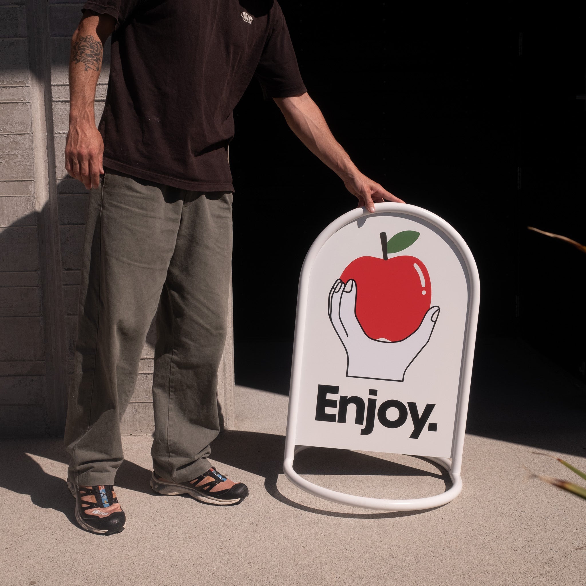 Rounded Sidewalk Sign - George and Willy